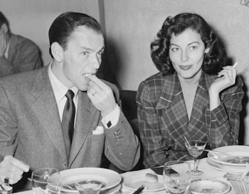 Ava Gardner and Frank Sinatra / Author IISG 12-1951 / CC BY-SA (https://creativecommons.org/licenses/by-sa/2.0/deed.fr